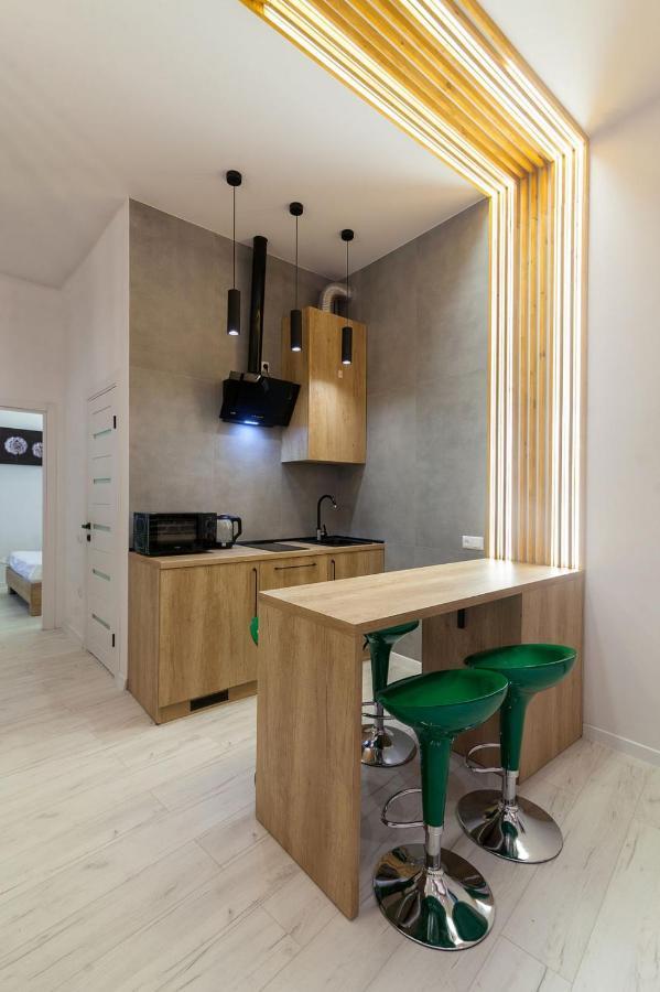 Apartments On Kulisha Str Львов Экстерьер фото